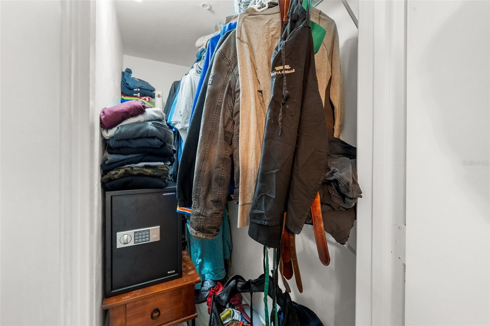 Image 24 of 27 For 4000 23rd Street 2-303