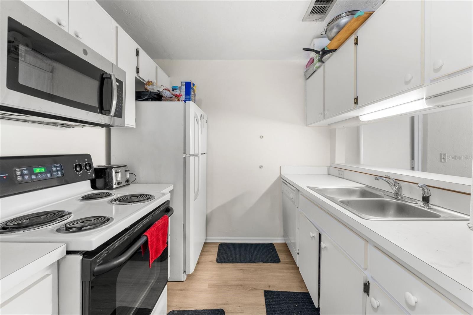 Image 4 of 27 For 4000 23rd Street 2-303