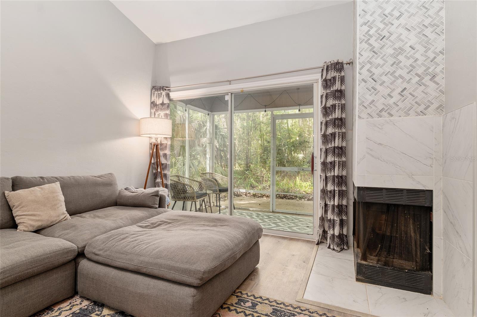 Image 15 of 69 For 920 50th Way