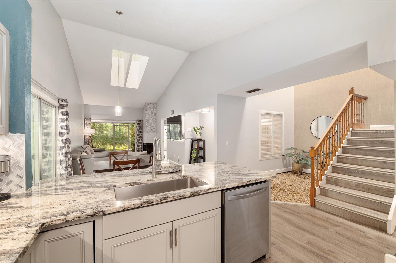 Image 26 of 69 For 920 50th Way