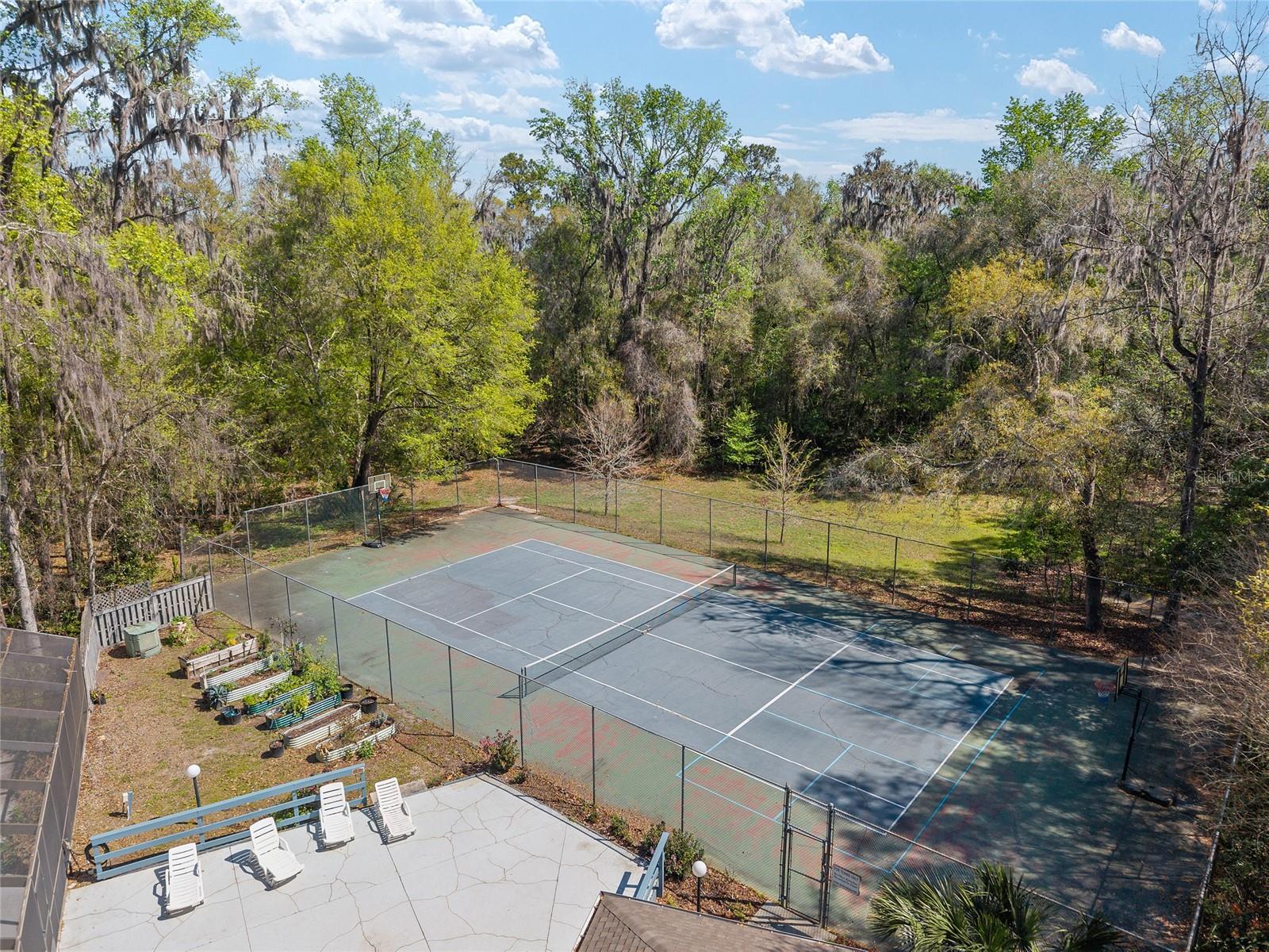 Image 62 of 69 For 920 50th Way