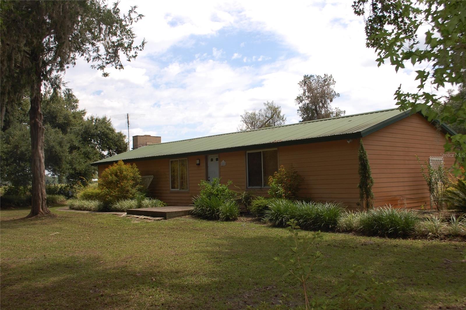 Image 54 of 91 For 18811 243rd Street