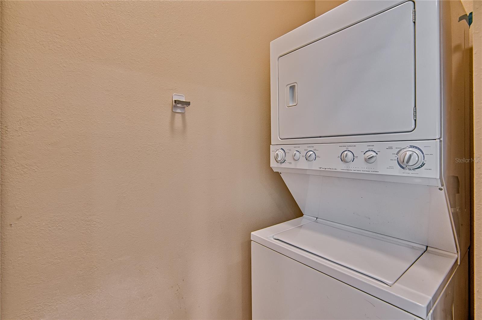 Image 21 of 26 For 1500 4th Avenue 214