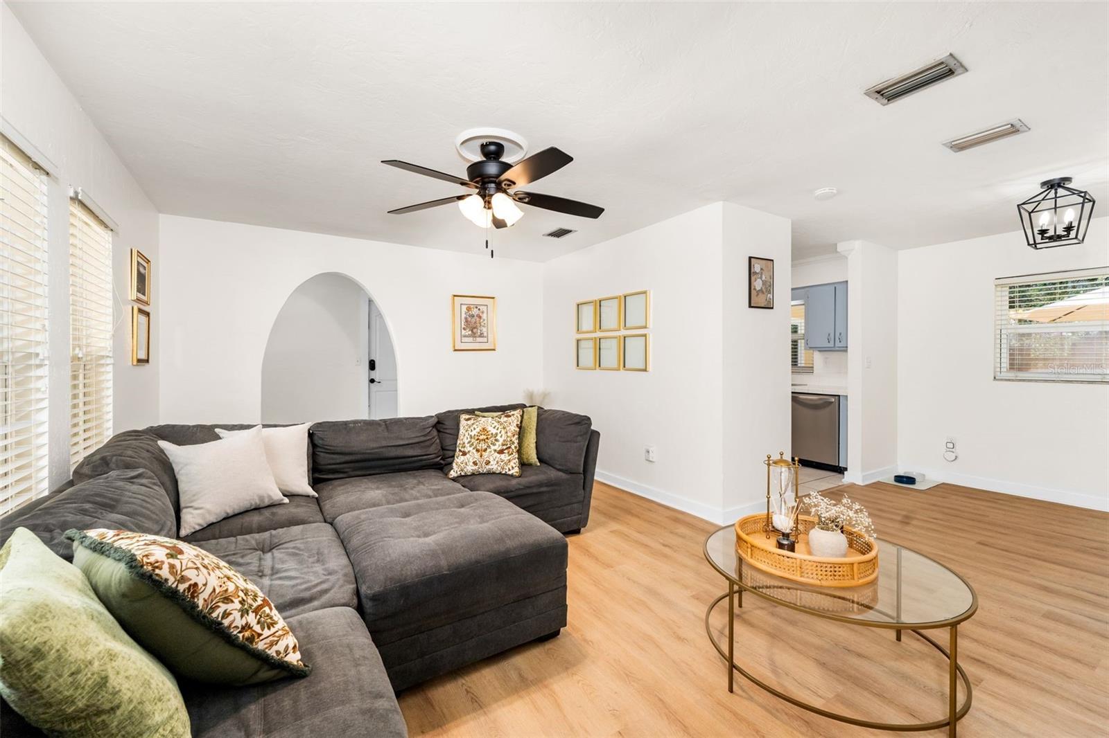 Image 6 of 32 For 1909 48th Avenue