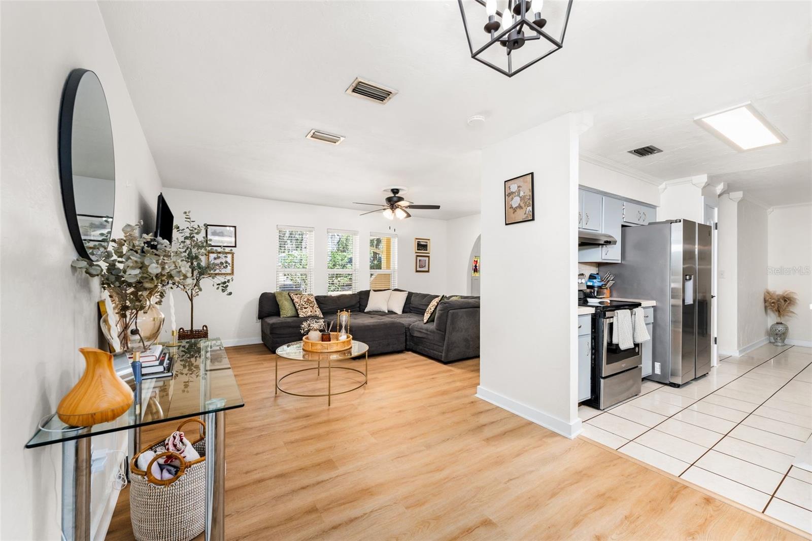 Image 8 of 32 For 1909 48th Avenue