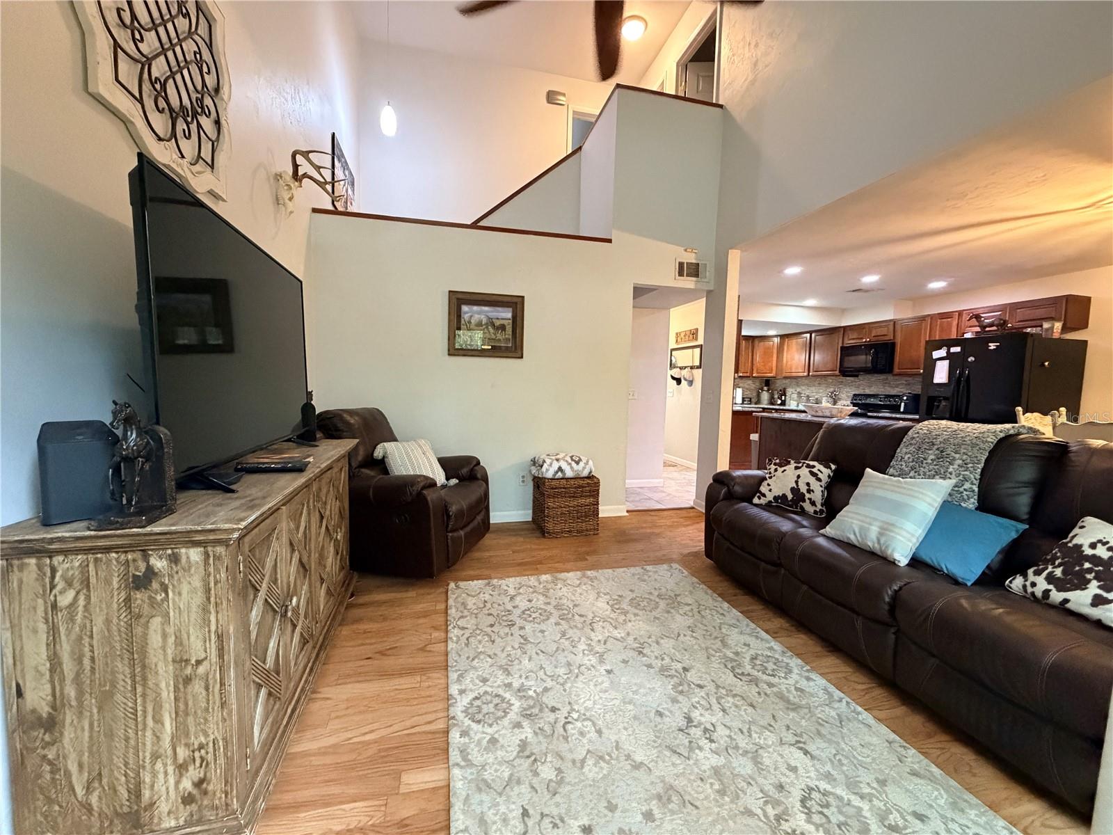 Image 10 of 27 For 5418 4th Place