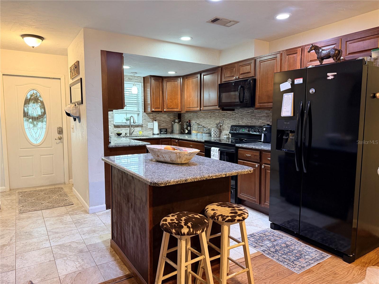 Image 3 of 27 For 5418 4th Place