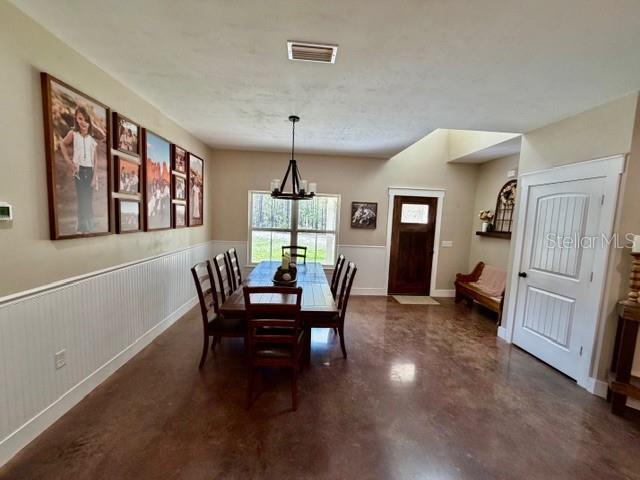 Image 11 of 31 For 357 Conestoga Way