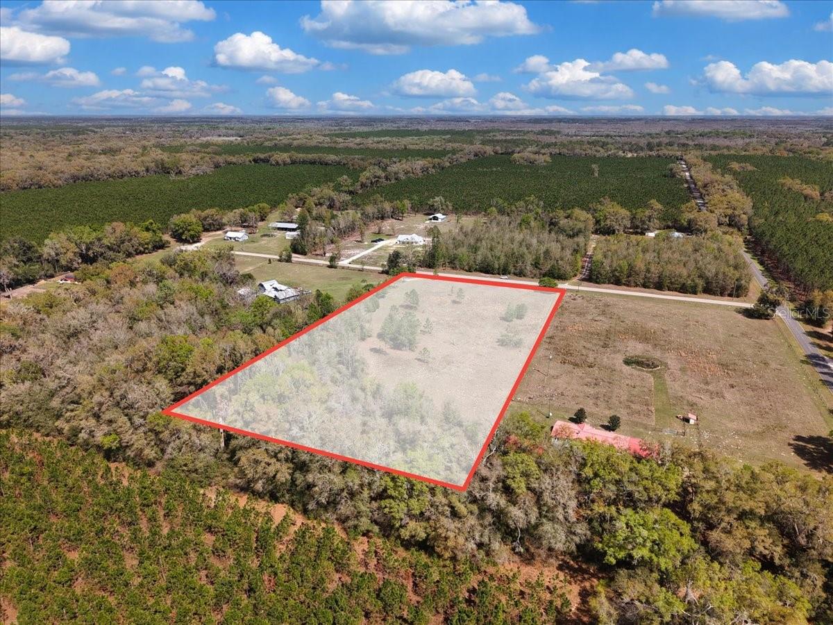 Image 2 of 15 For 17350 1st Avenue