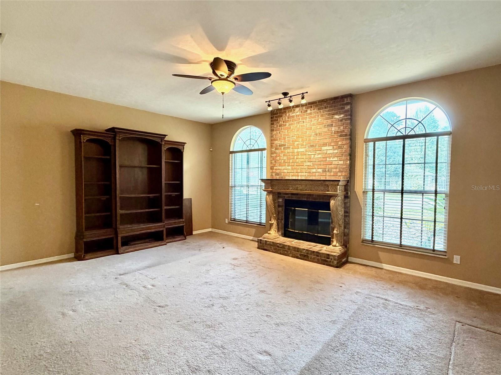 Image 10 of 40 For 5713 45th Drive