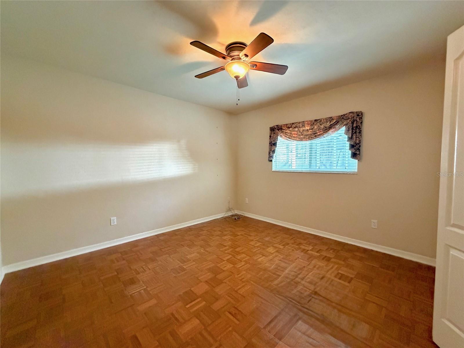 Image 25 of 40 For 5713 45th Drive