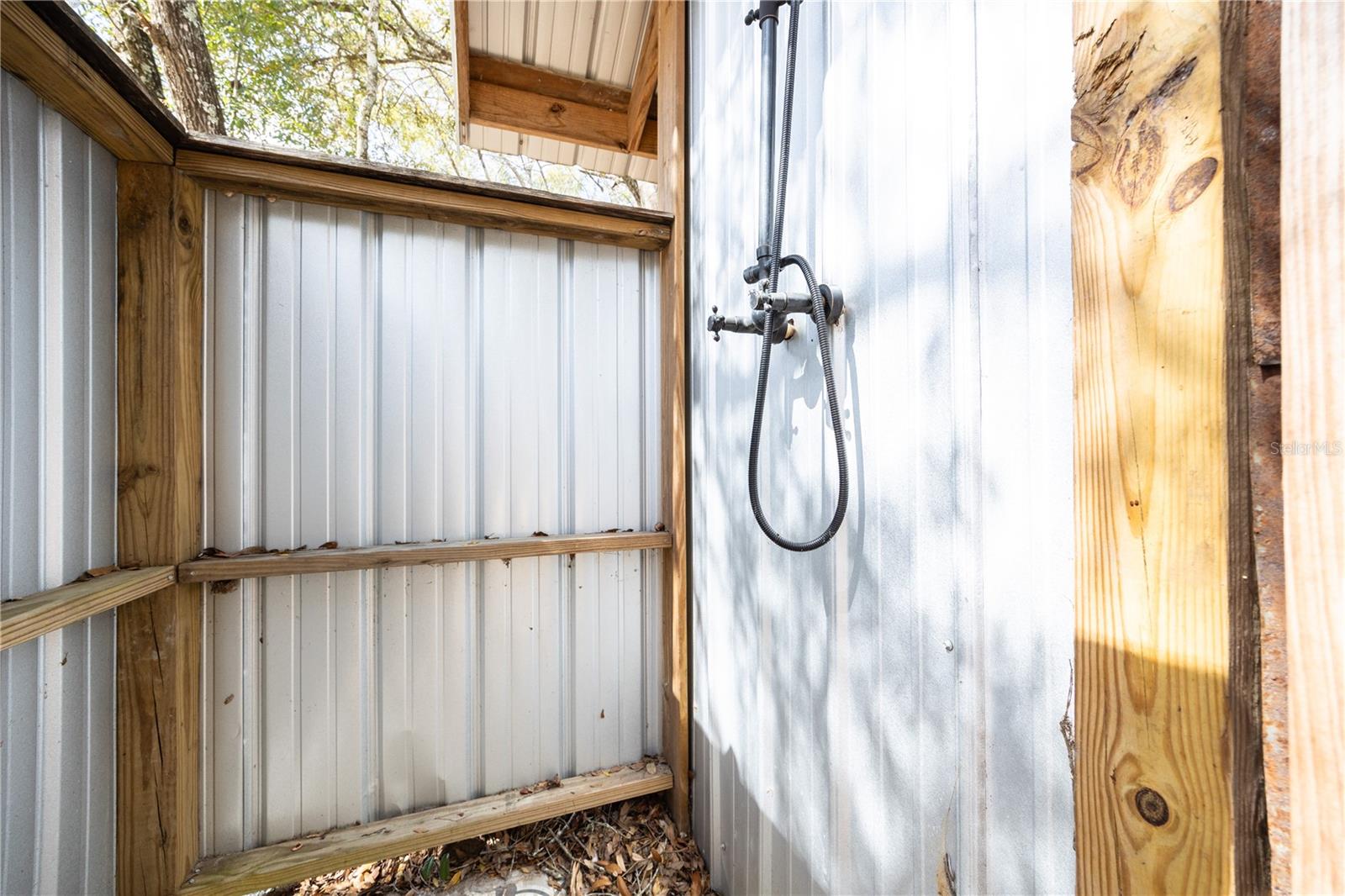 Image 10 of 39 For 0 65th Place A