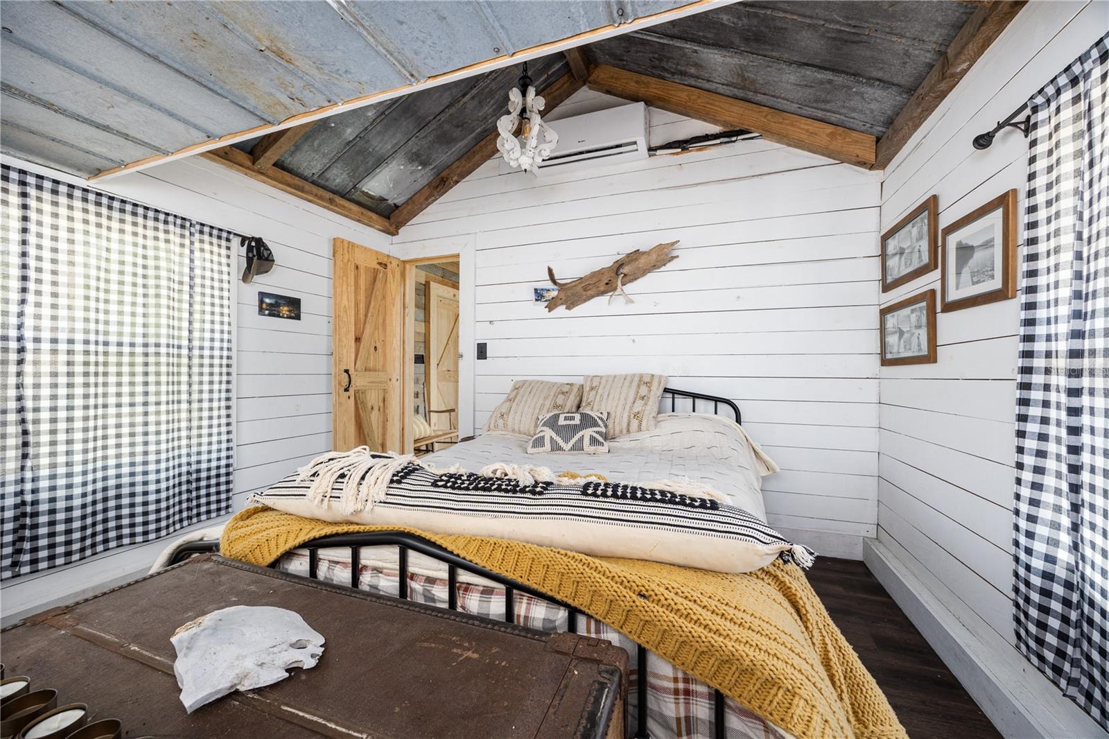 Image 5 of 39 For 0 65th Place A