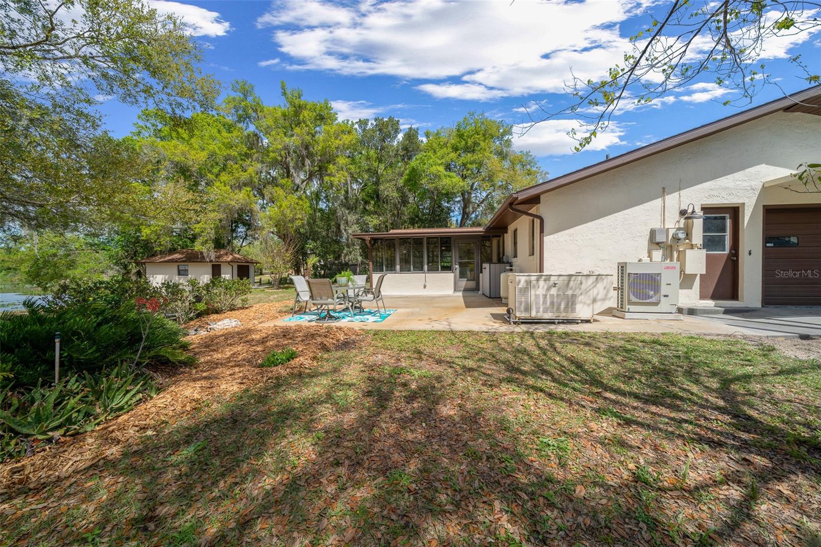 Image 22 of 76 For 9923 Saint Regis Court