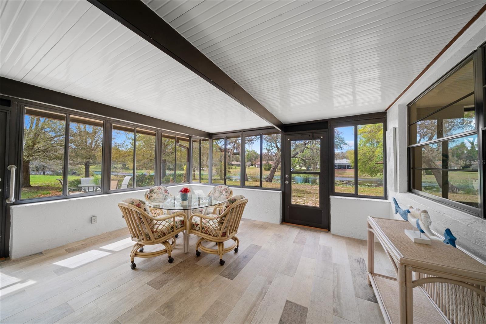 Image 63 of 76 For 9923 Saint Regis Court