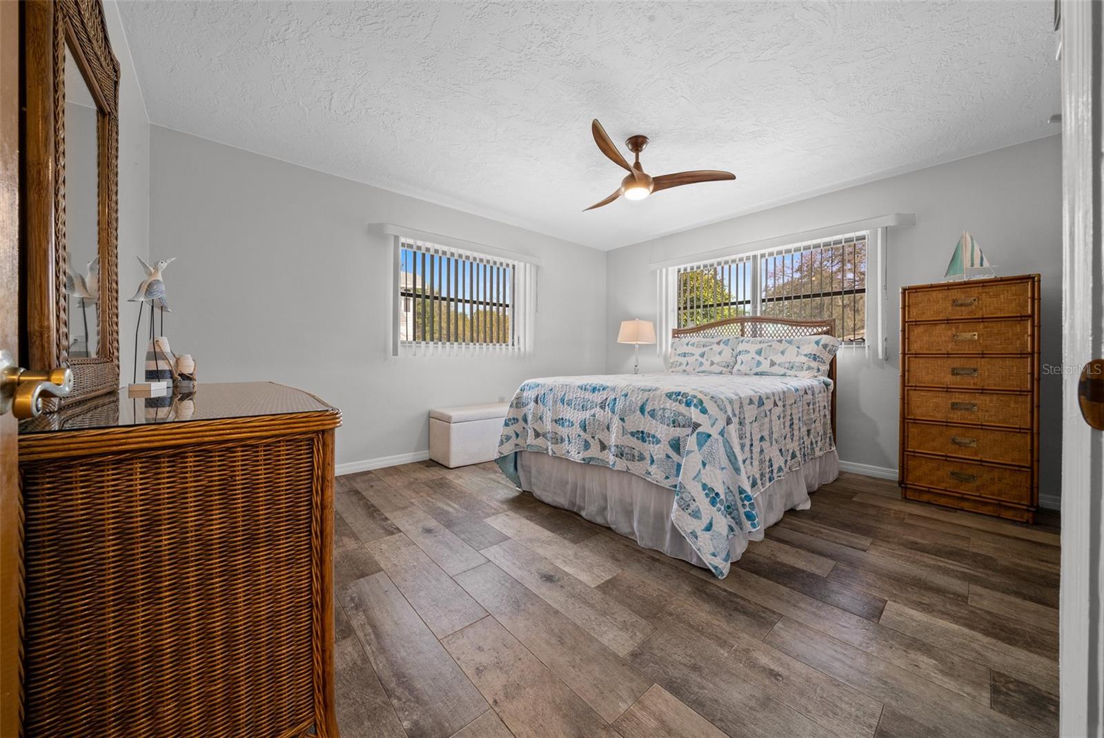 Image 67 of 76 For 9923 Saint Regis Court