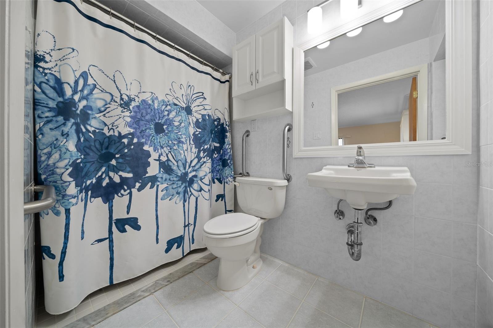 Image 75 of 76 For 9923 Saint Regis Court