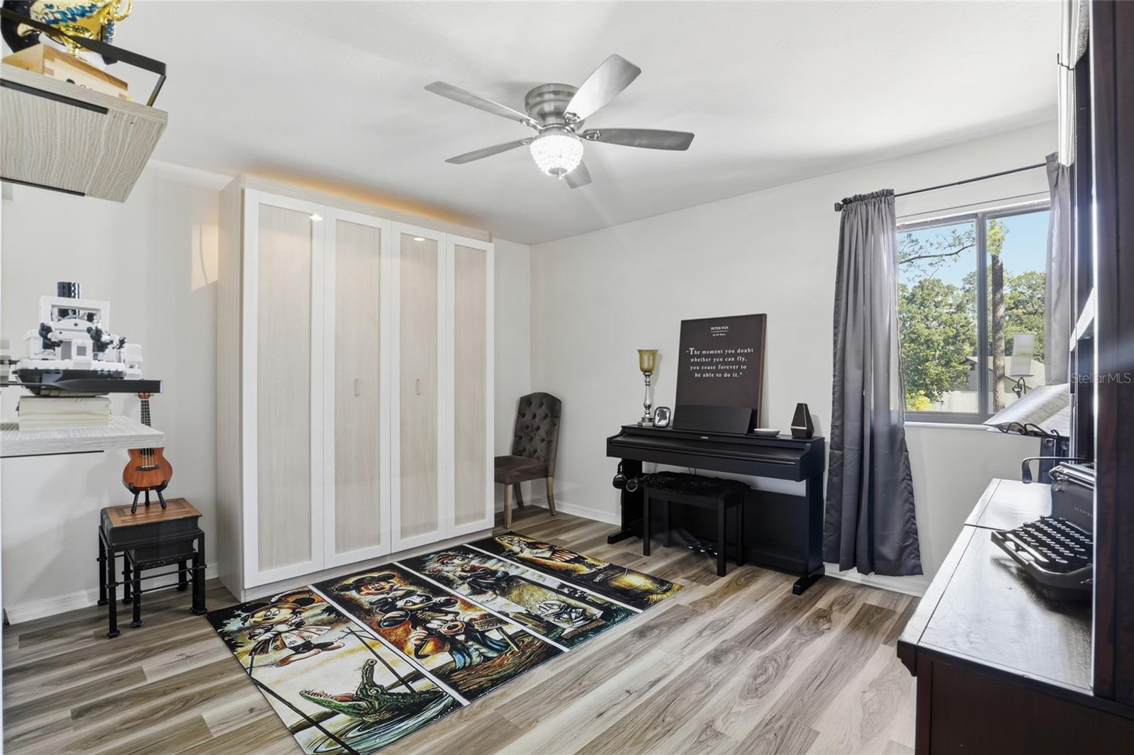 Image 21 of 41 For 3806 17th Street