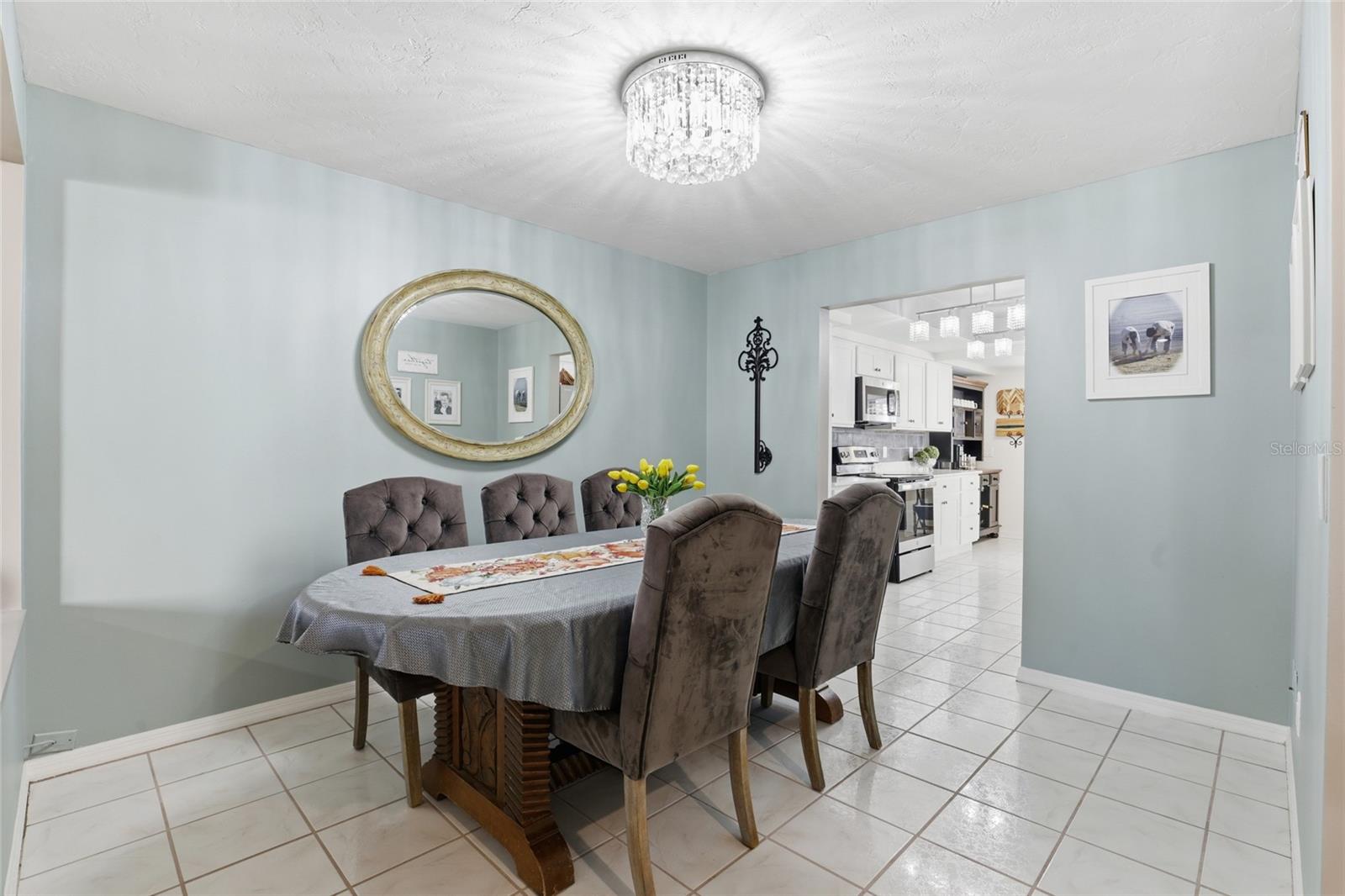 Image 5 of 41 For 3806 17th Street