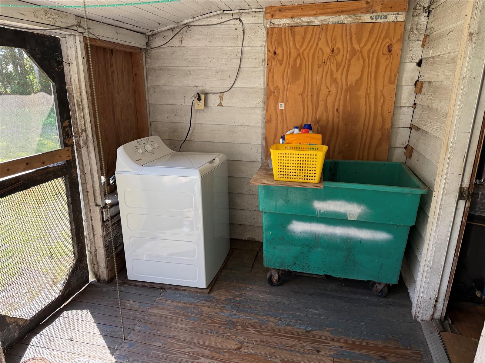 Image 13 of 13 For 337 Jeb Terrace