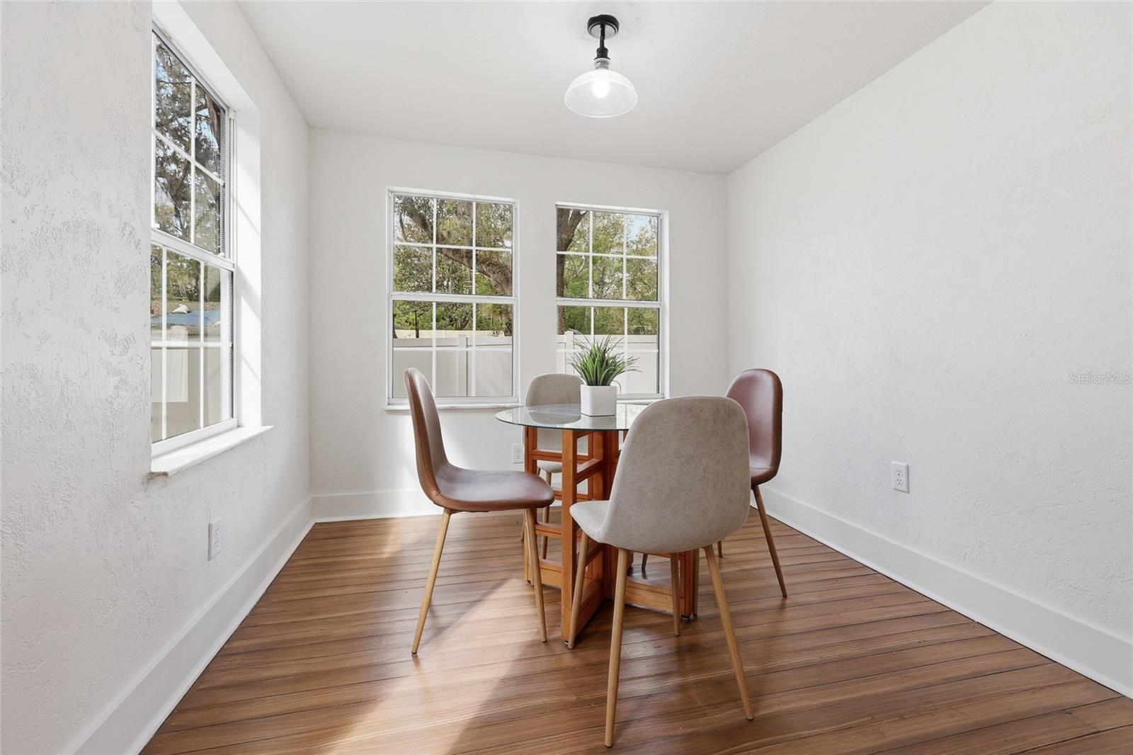 Image 7 of 22 For 3220 20th Street