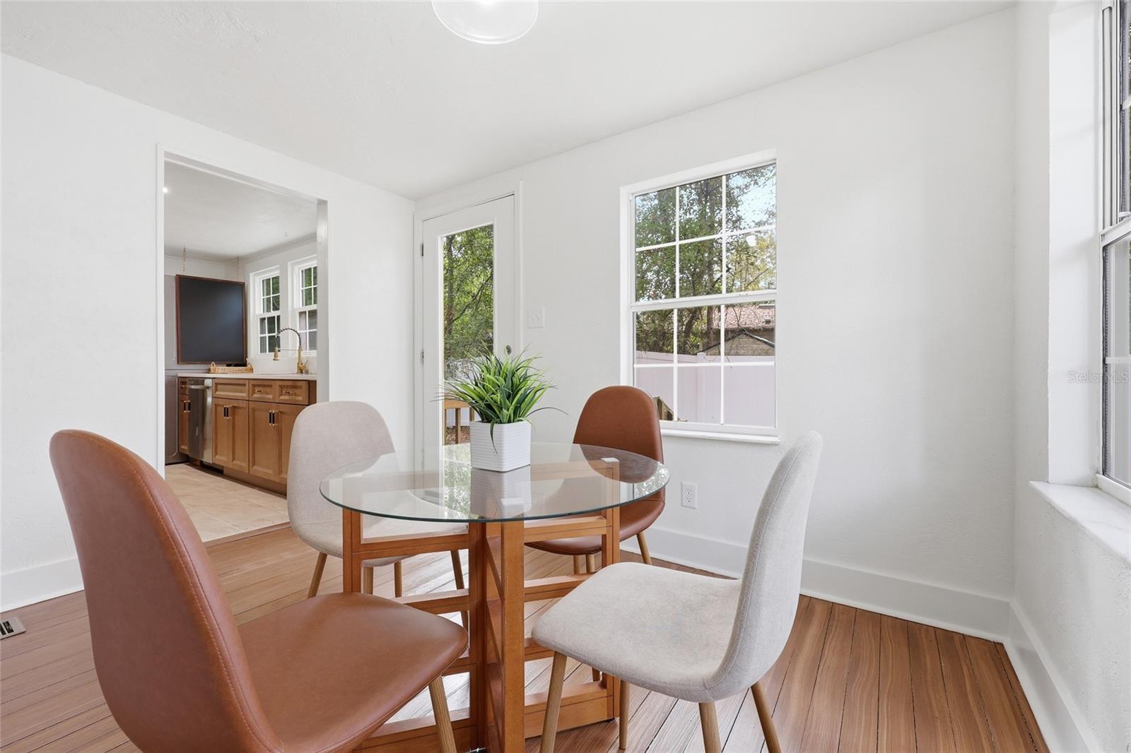 Image 8 of 22 For 3220 20th Street