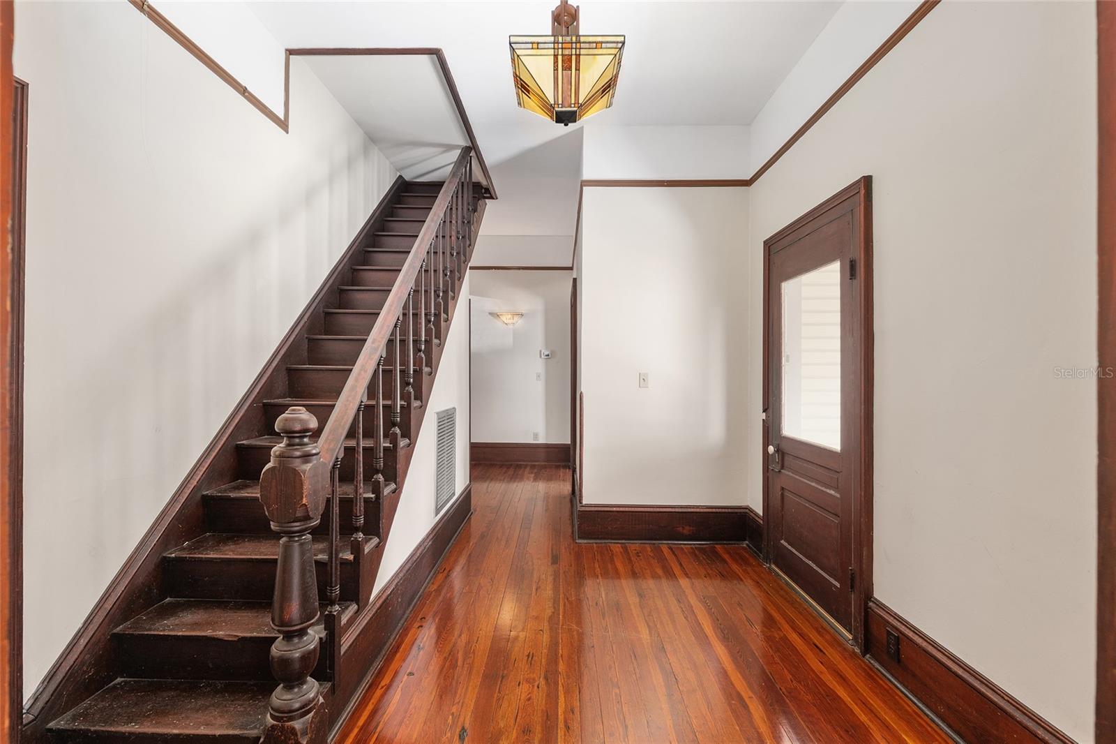 Image 54 of 88 For 306 3rd Street