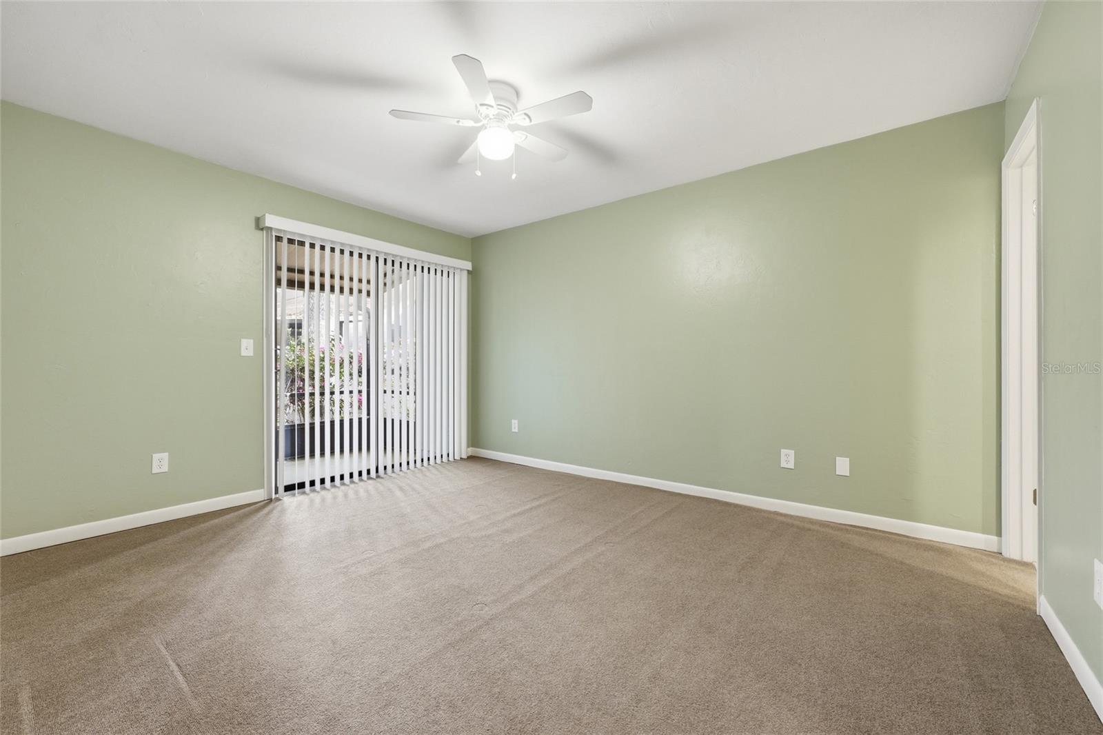 Image 13 of 24 For 3944 27th Lane