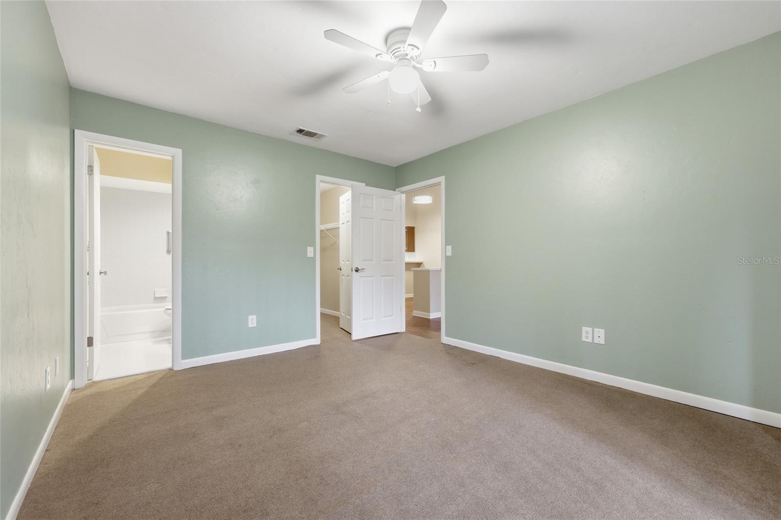 Image 14 of 24 For 3944 27th Lane