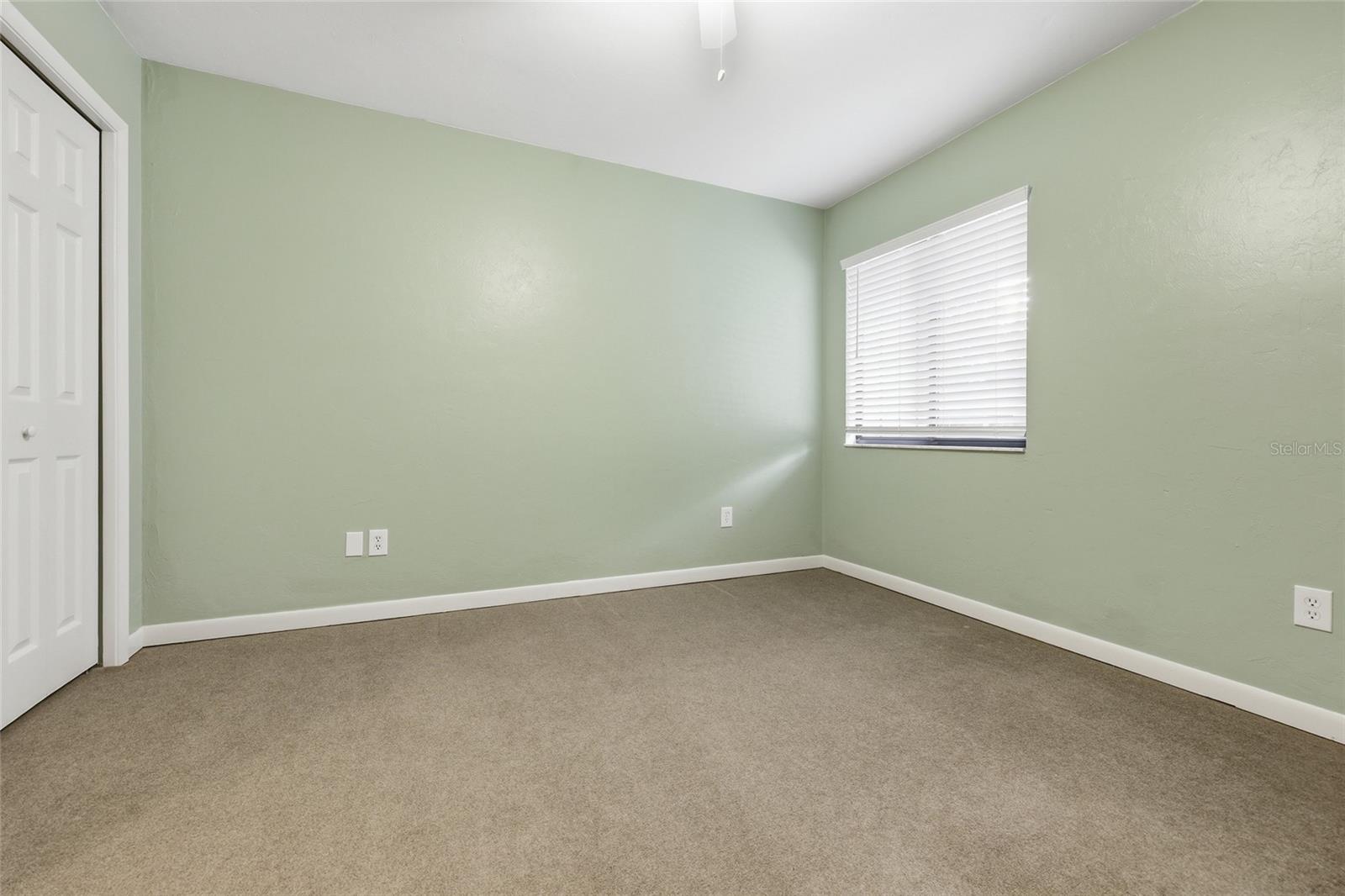 Image 16 of 24 For 3944 27th Lane