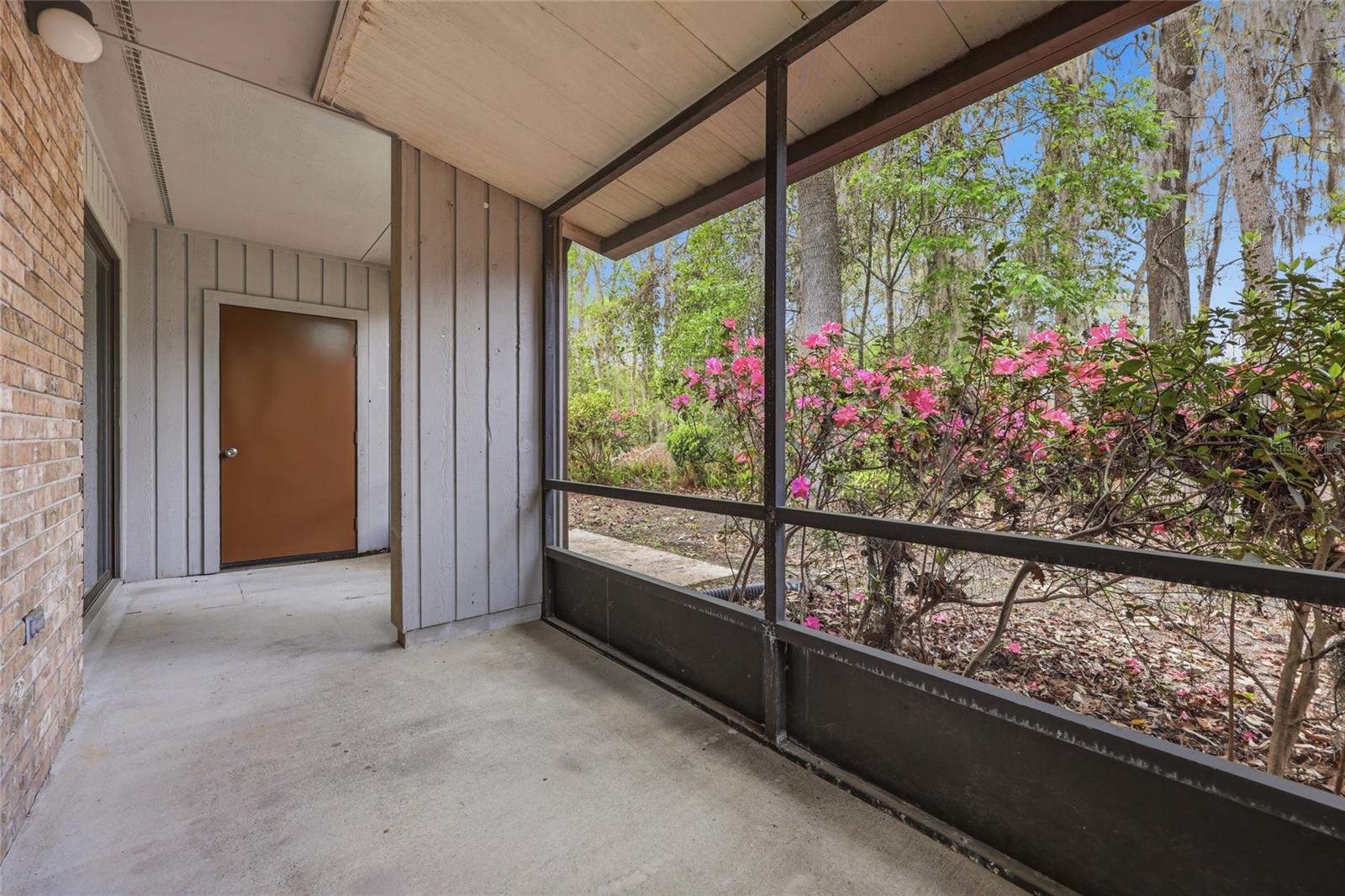 Image 19 of 24 For 3944 27th Lane