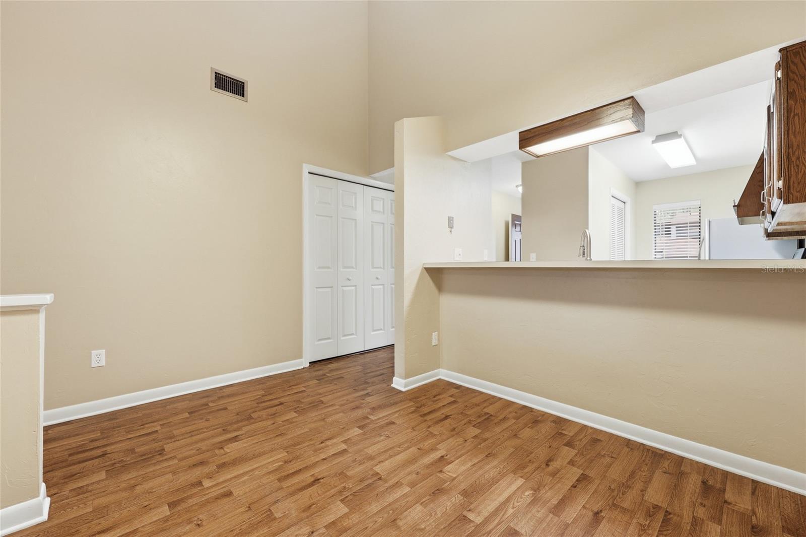 Image 8 of 24 For 3944 27th Lane