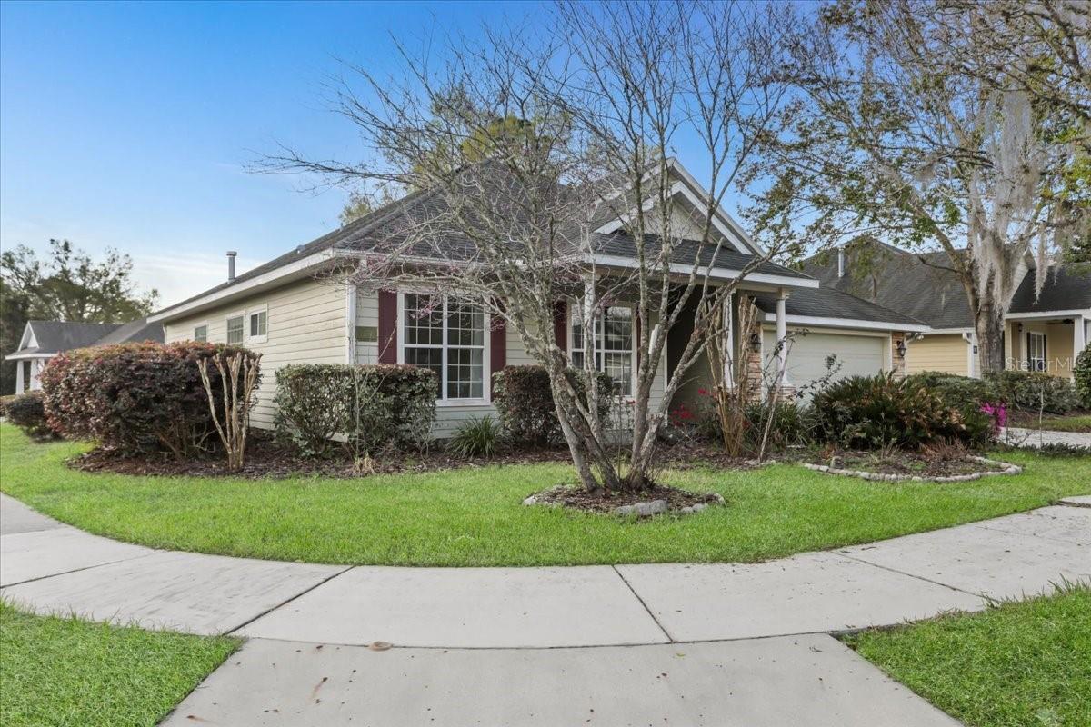 Image 2 of 42 For 7807 84th Way