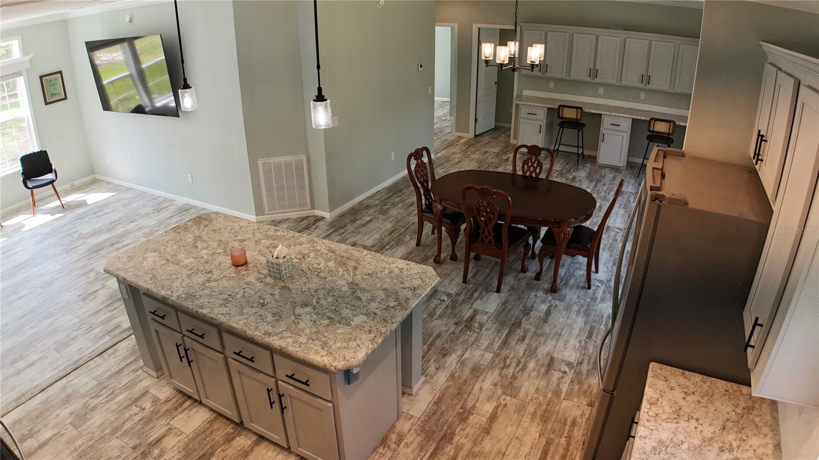 Image 16 of 21 For 10750 190th Street