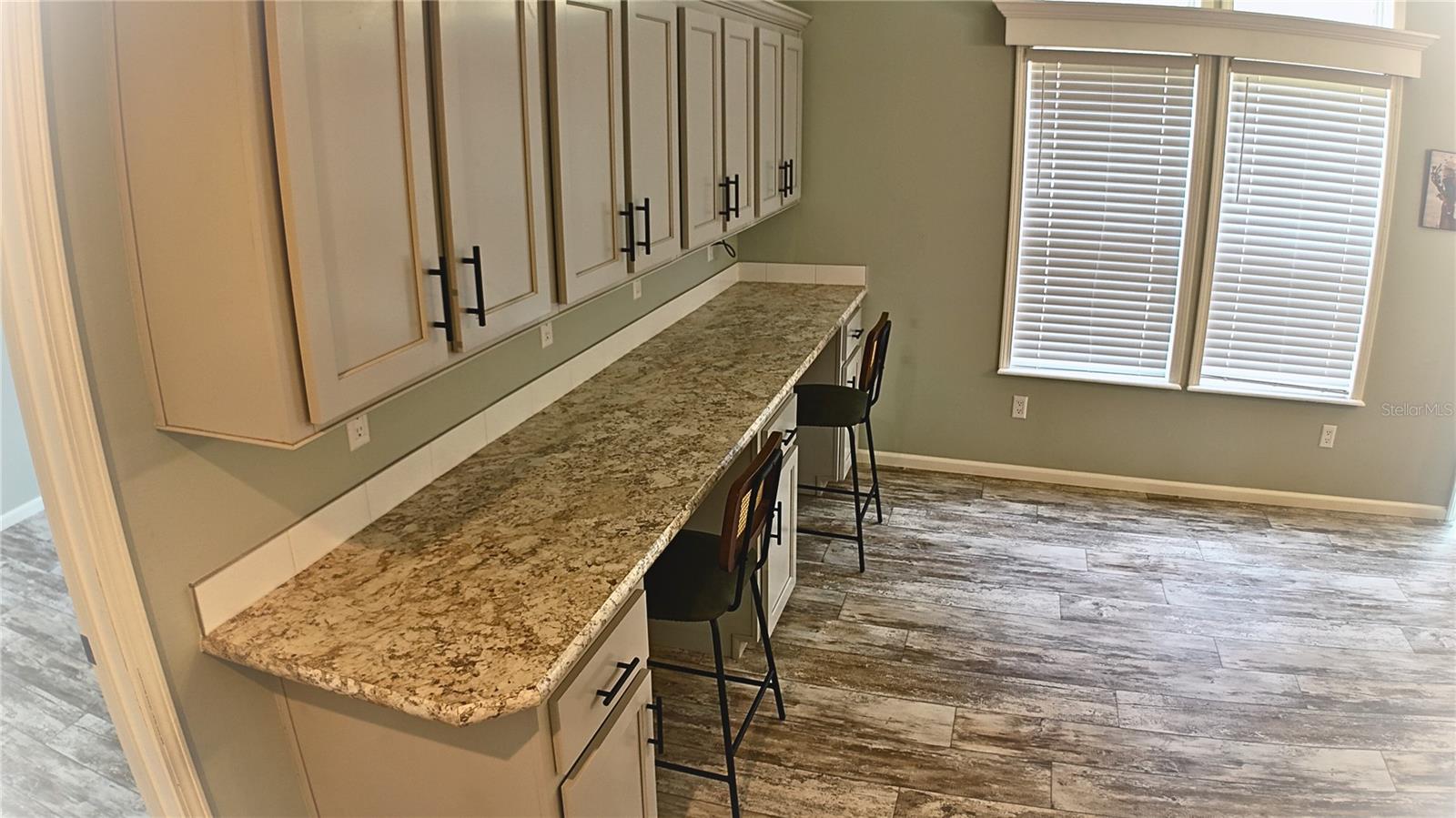 Image 9 of 21 For 10750 190th Street