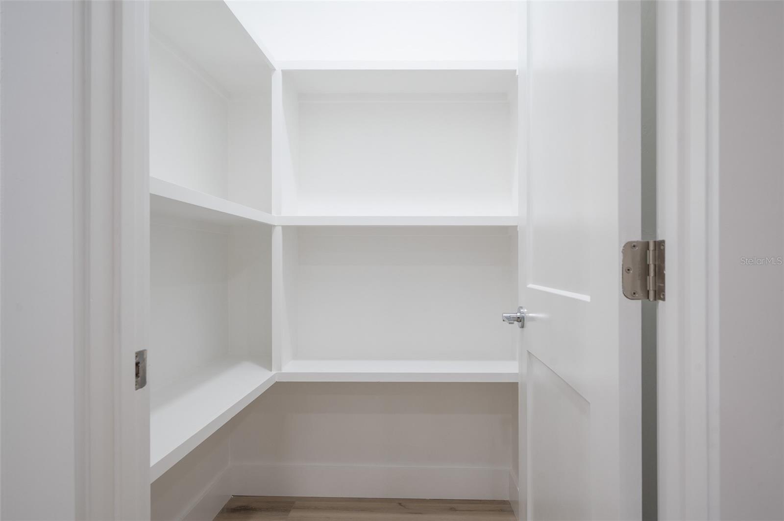 Image 9 of 22 For 12890 107th Avenue