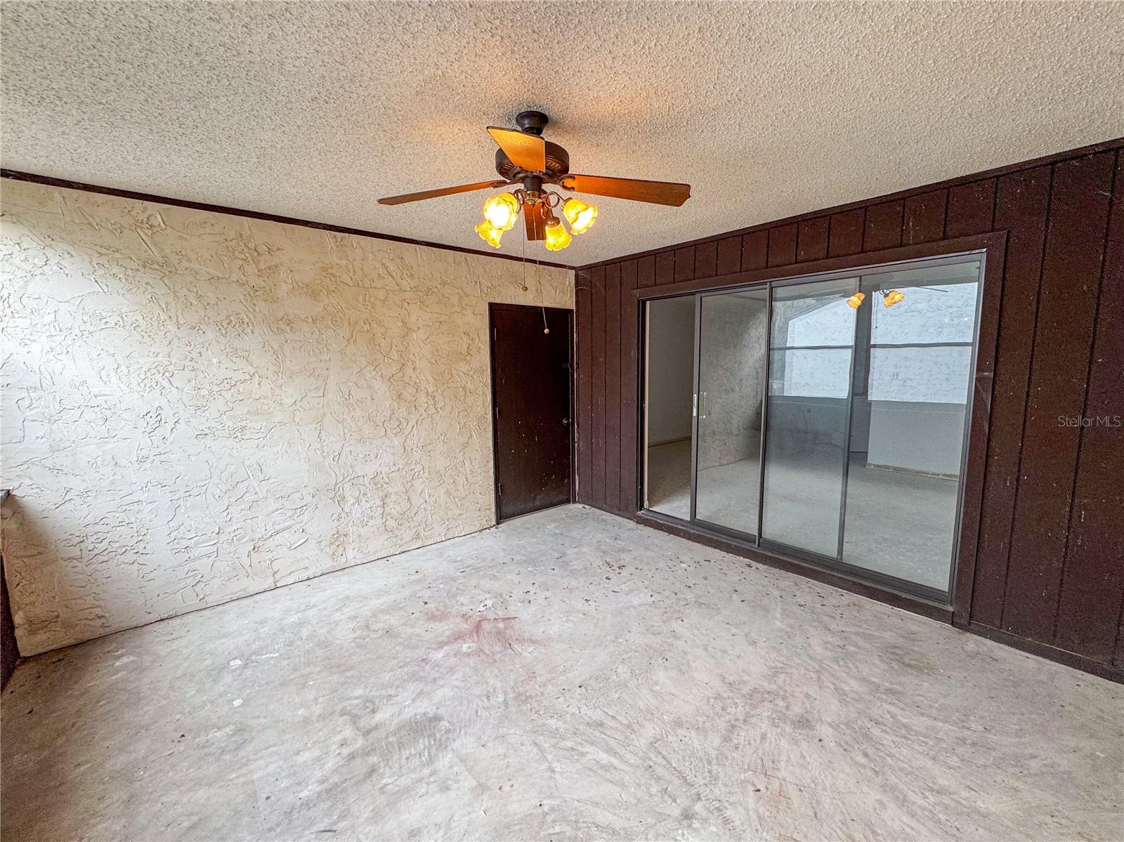 Image 19 of 19 For 2640 14th Drive 328