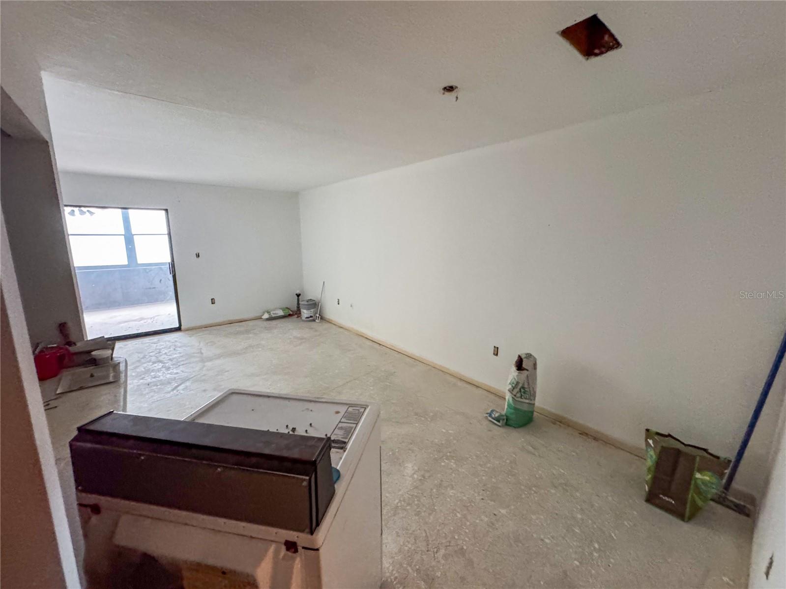 Image 4 of 19 For 2640 14th Drive 328