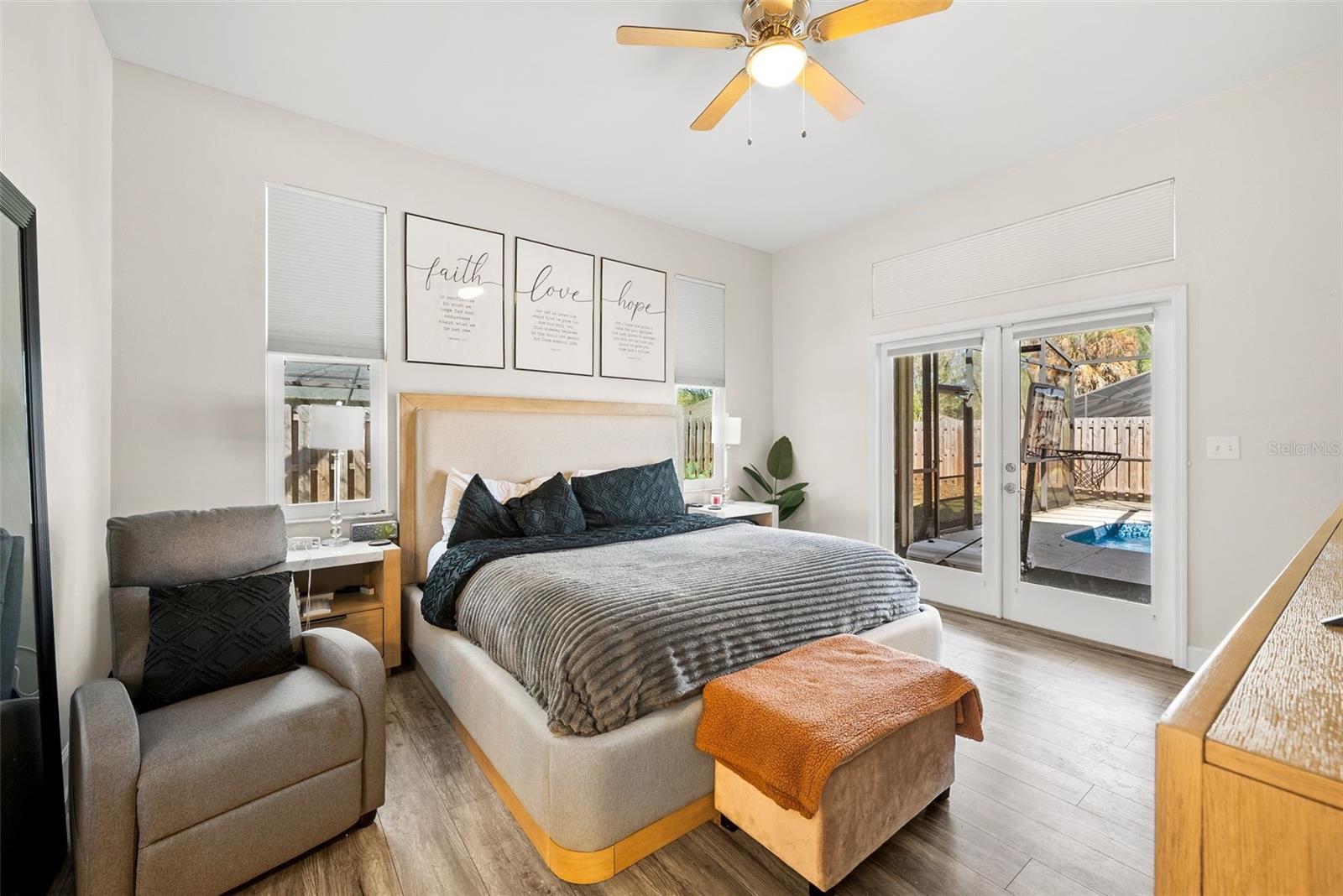 Image 13 of 34 For 945 82nd Terrace