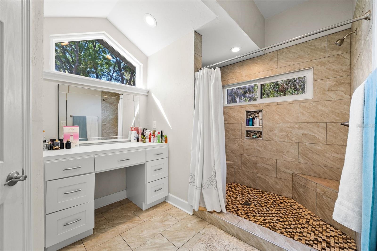 Image 16 of 34 For 945 82nd Terrace