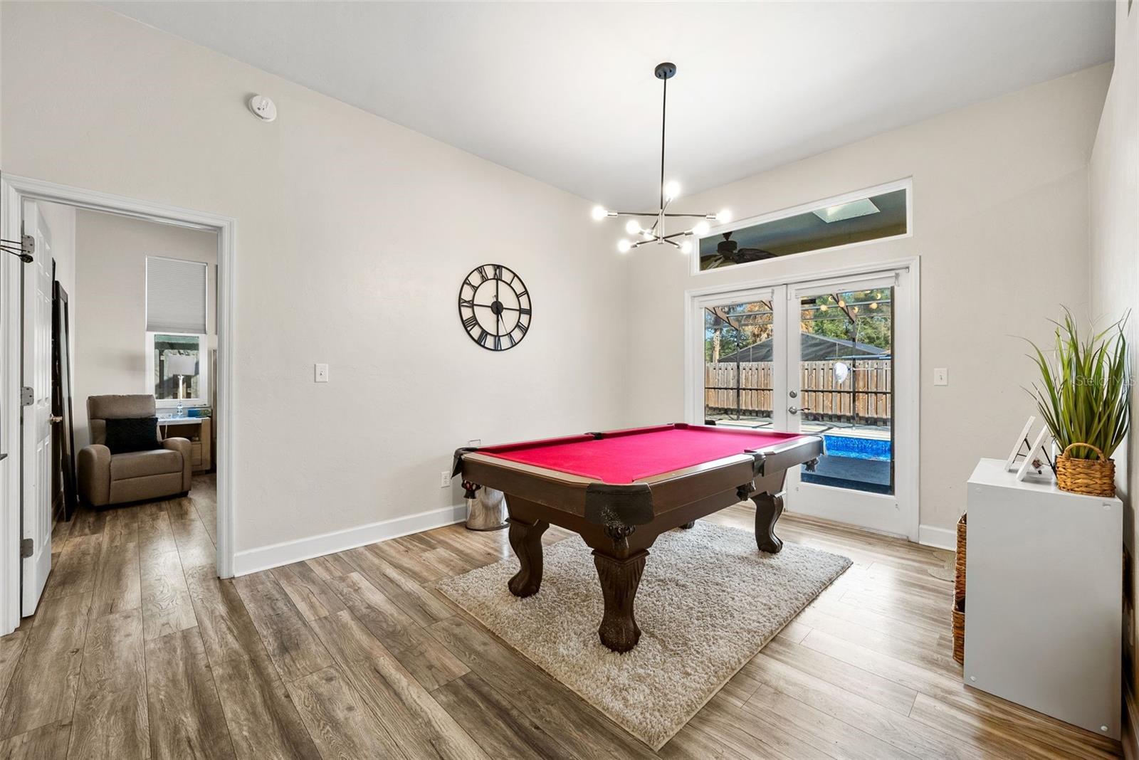 Image 17 of 34 For 945 82nd Terrace