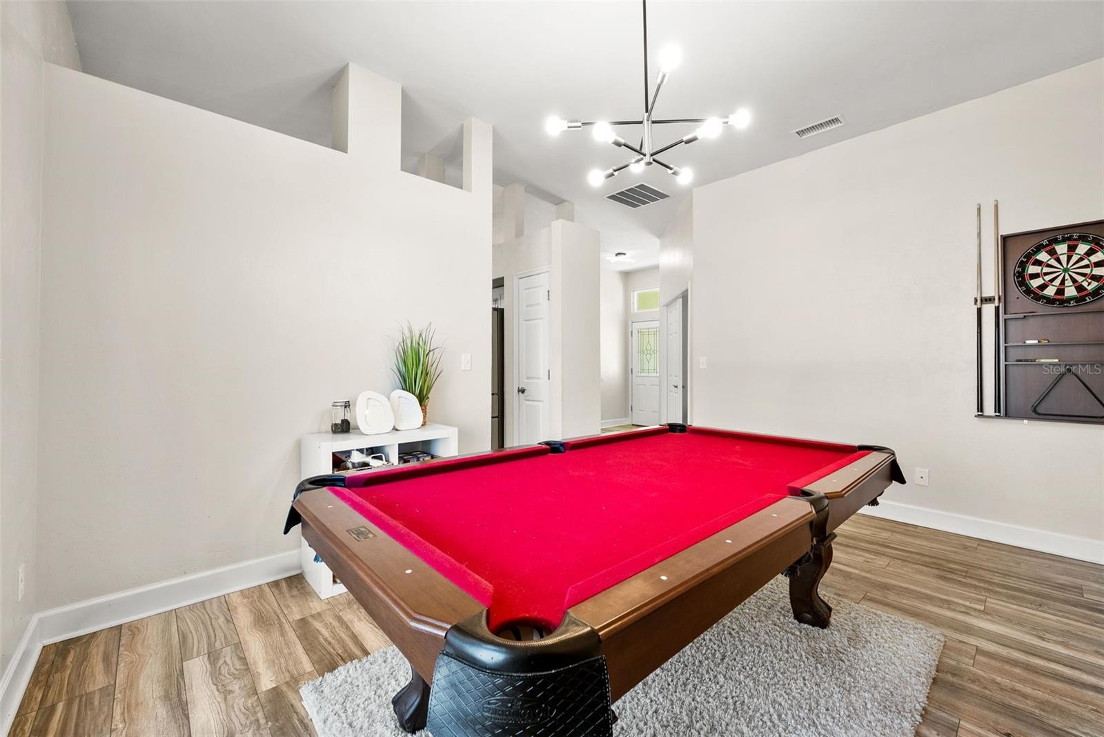 Image 18 of 34 For 945 82nd Terrace