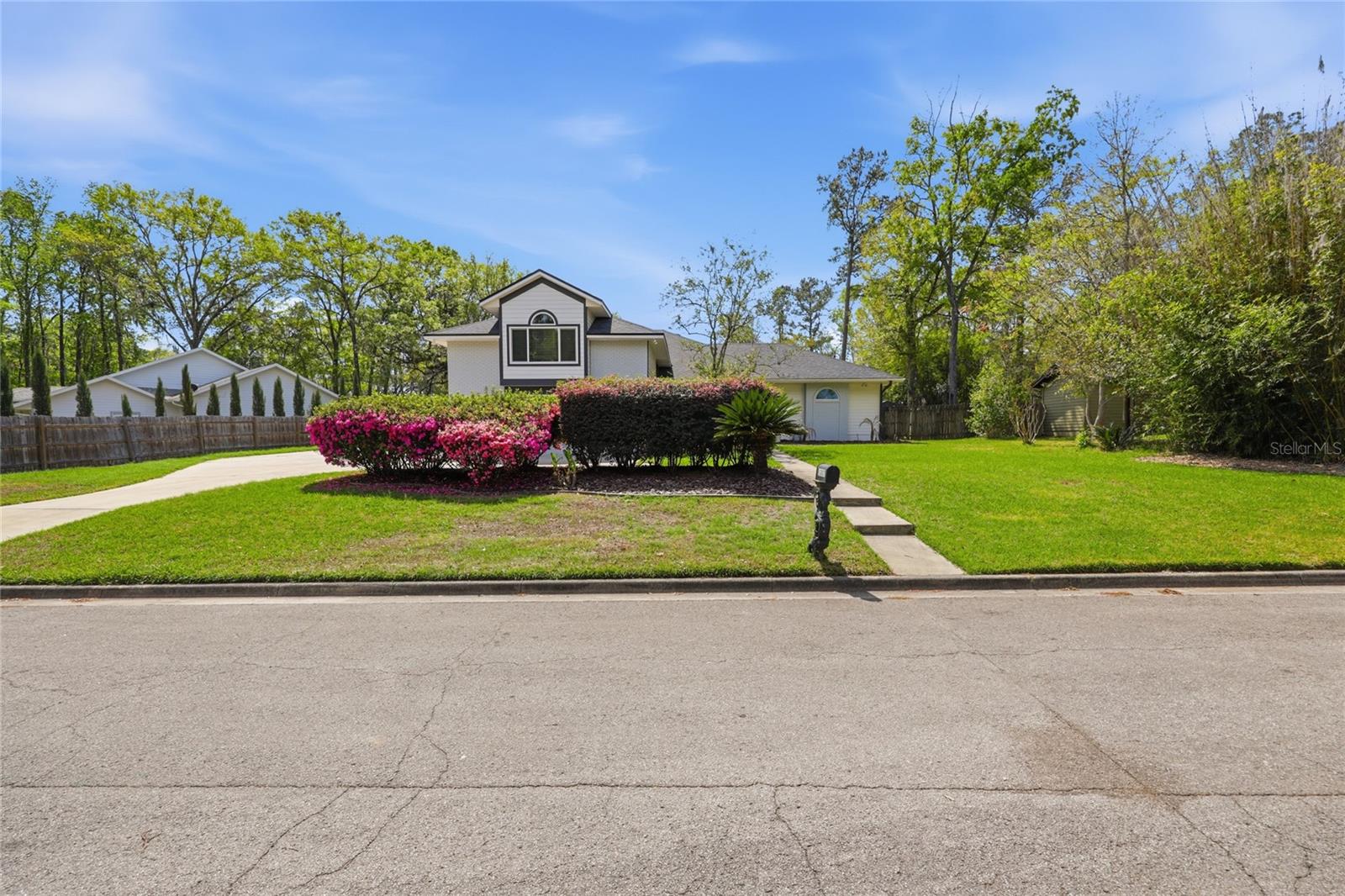 Image 2 of 73 For 10007 24th Place