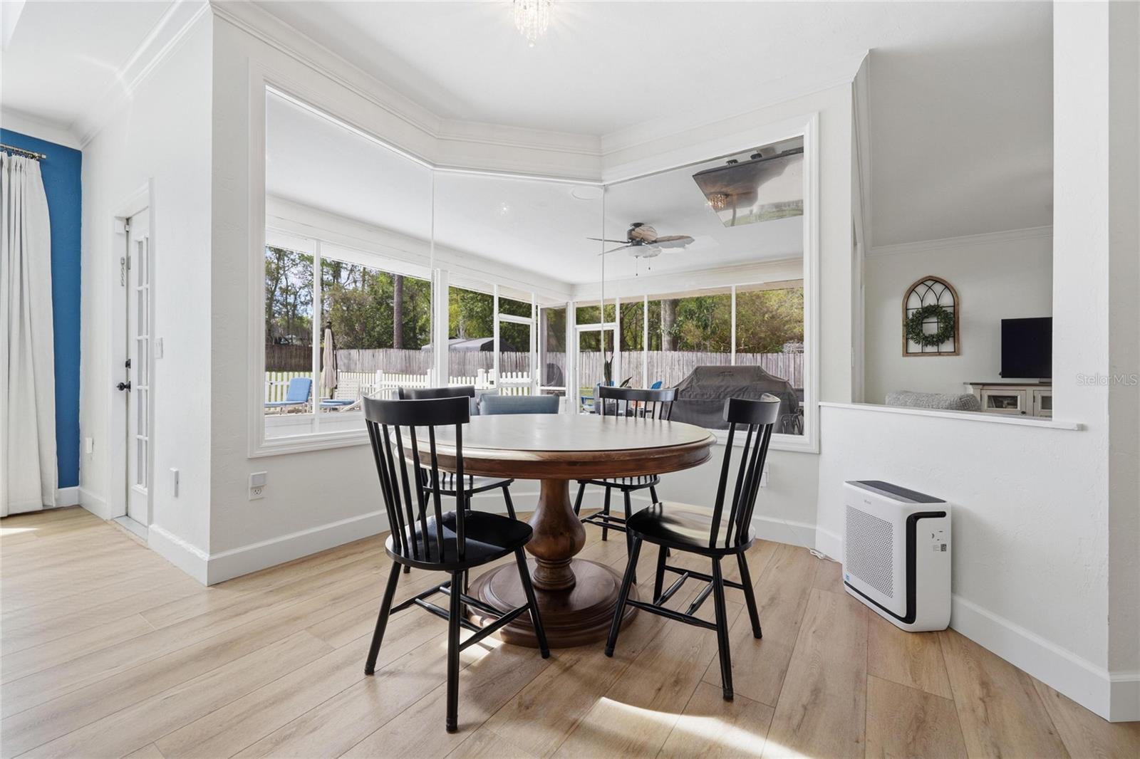 Image 25 of 73 For 10007 24th Place