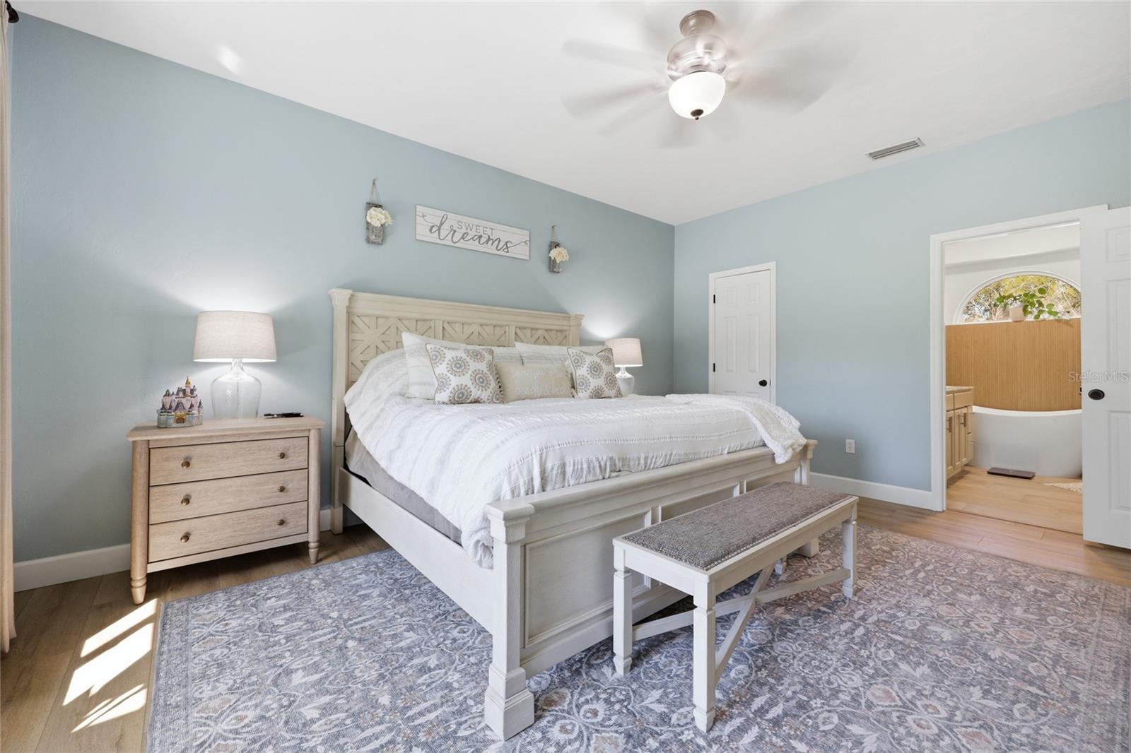 Image 28 of 73 For 10007 24th Place