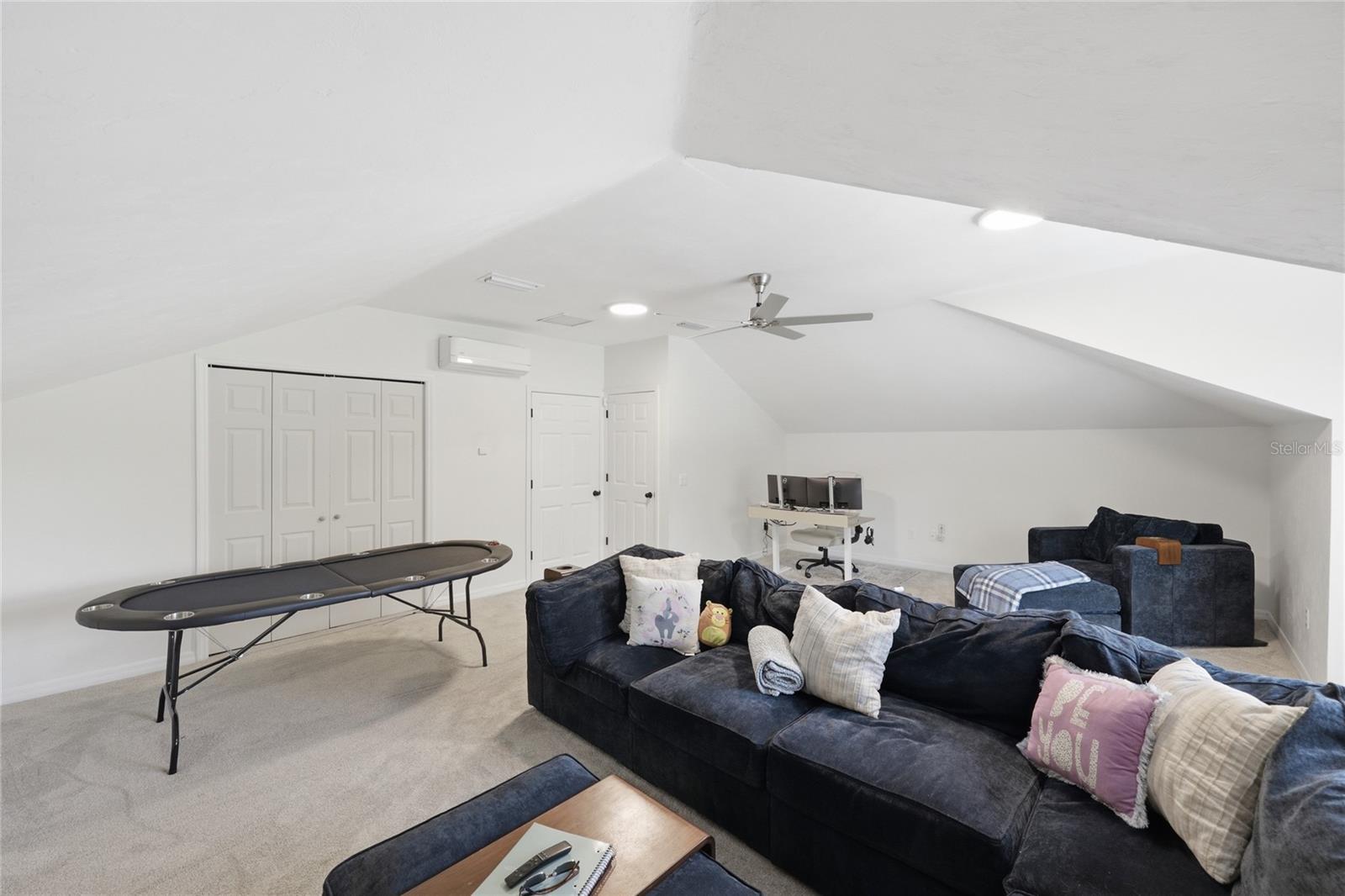 Image 46 of 73 For 10007 24th Place