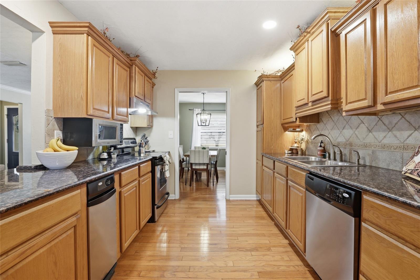 Image 16 of 38 For 4731 39th Street