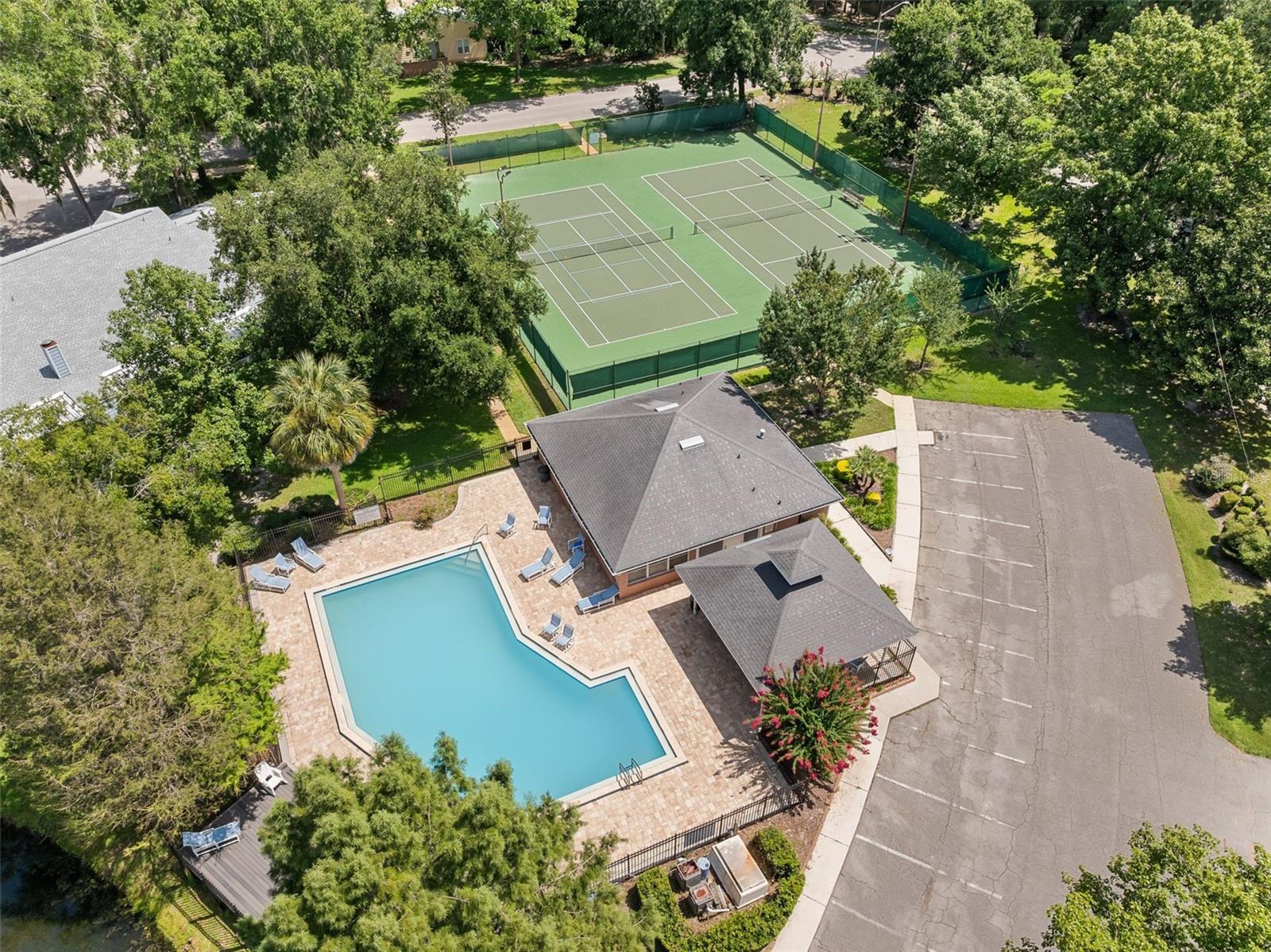 Image 23 of 29 For 416 50th Boulevard 39