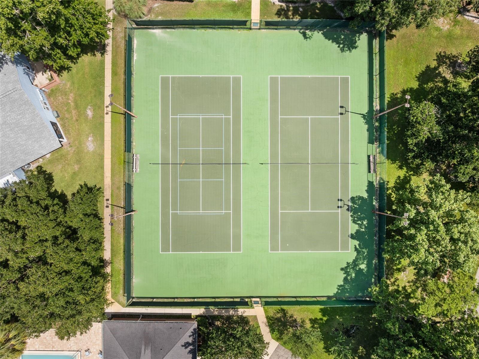 Image 24 of 29 For 416 50th Boulevard 39