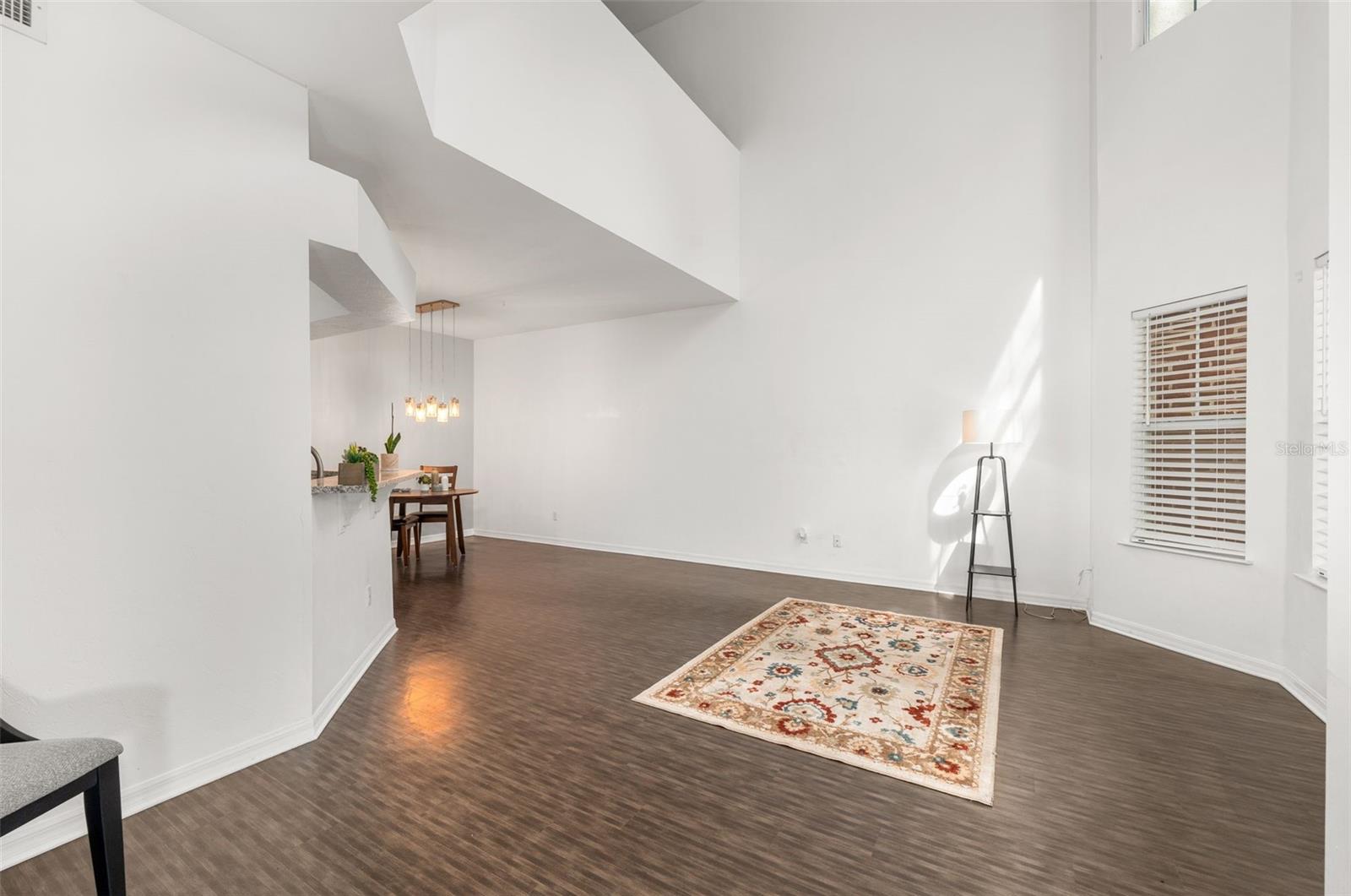 Image 6 of 29 For 416 50th Boulevard 39